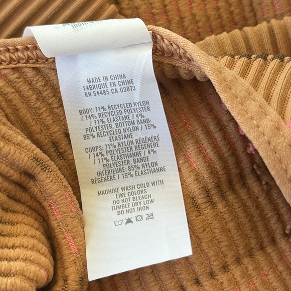 Aerie neon pink ruched scrunch stretch v-neck sleeveless crop top size medium - Picture 9 of 9